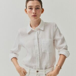 H&M linen regular fit white button down shirt small